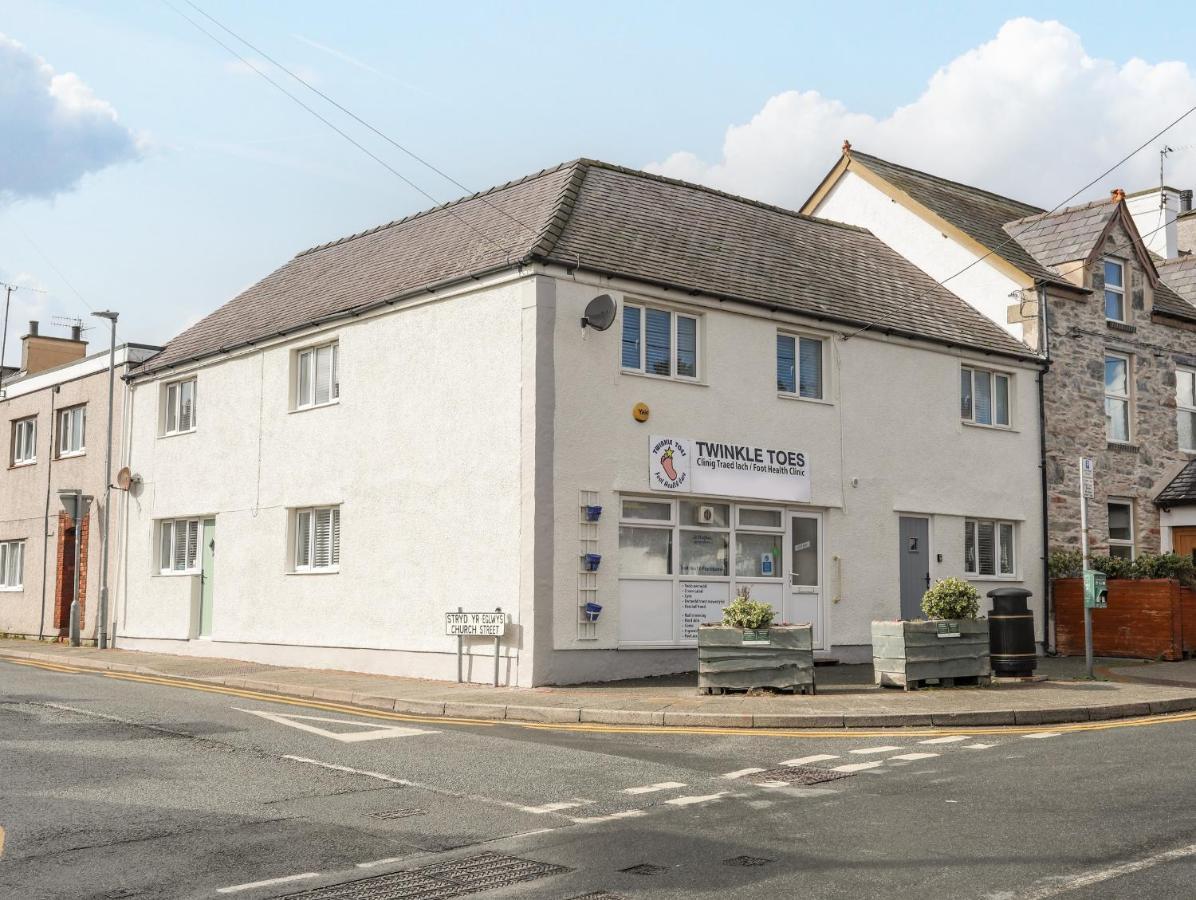 Apartamento Y Goedwig Llanfairpwllgwyngyll Exterior foto